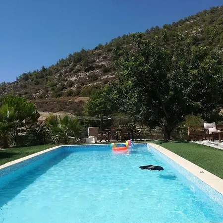 επαυλη *
